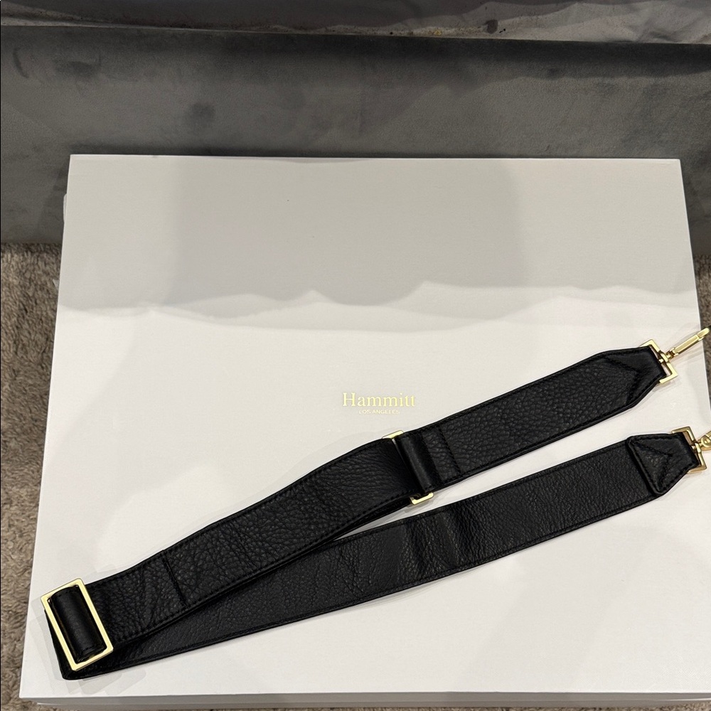 Elegant Hammitt Daniel Large Black Leather Tote Bag with Gold Accents - Picture 6 of 6